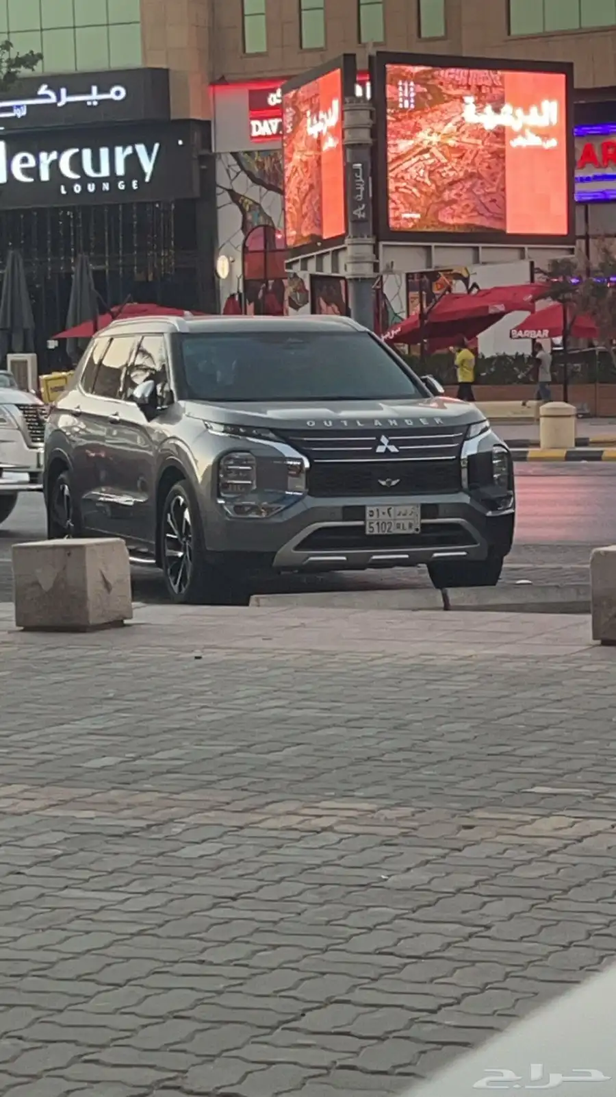 ميتسوبيشي اوتلاندر 2023 للتنازل 1