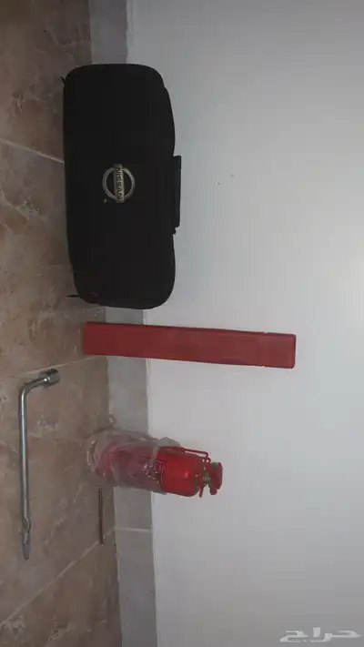 ادوات سلامه للسياره ومسجل ربع 1