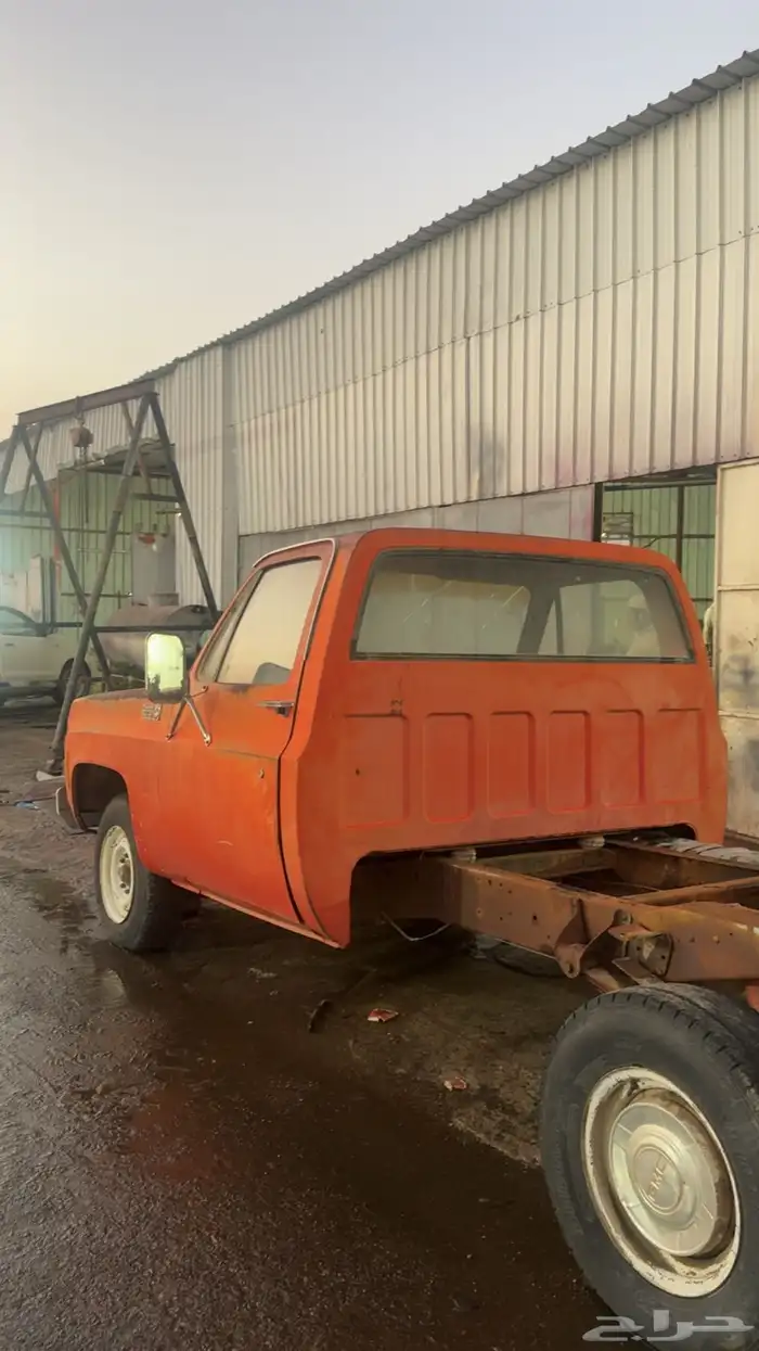 للبيع غمارة جمس مديل 75-76 نظيفة. تم البيع 4