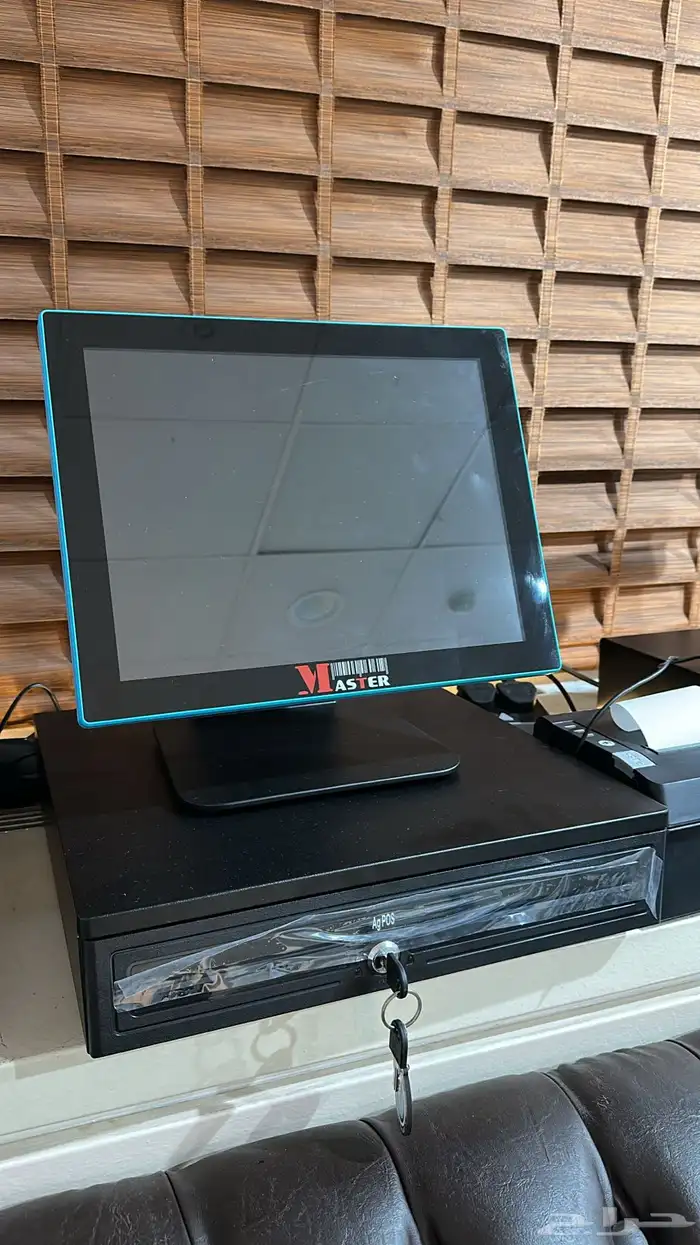 اجهزة كاشير لمس بمعالج i5 رام 8 هارد 256ssd برنامج معتمد من 2