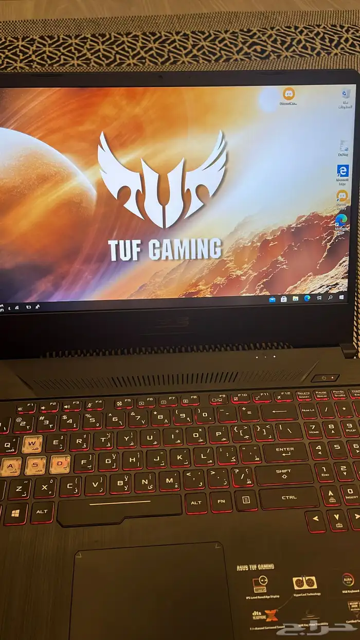 لابتوب قيمنق للبيع   كويس للعب جدا والجهاز نظيف ما استخدمته 0