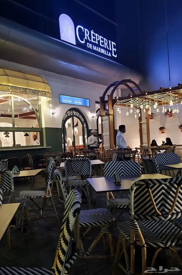 تنفيذ مشاريع تصميم داخلي تجاري - سكني 32