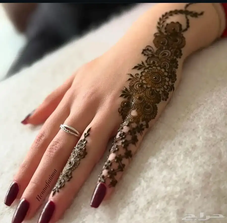 نقاشه الرياض العروس والعاصي 8