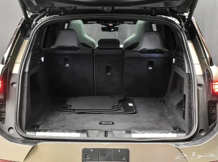 2024 Range Rover Sport P635 SV Edition 1 13