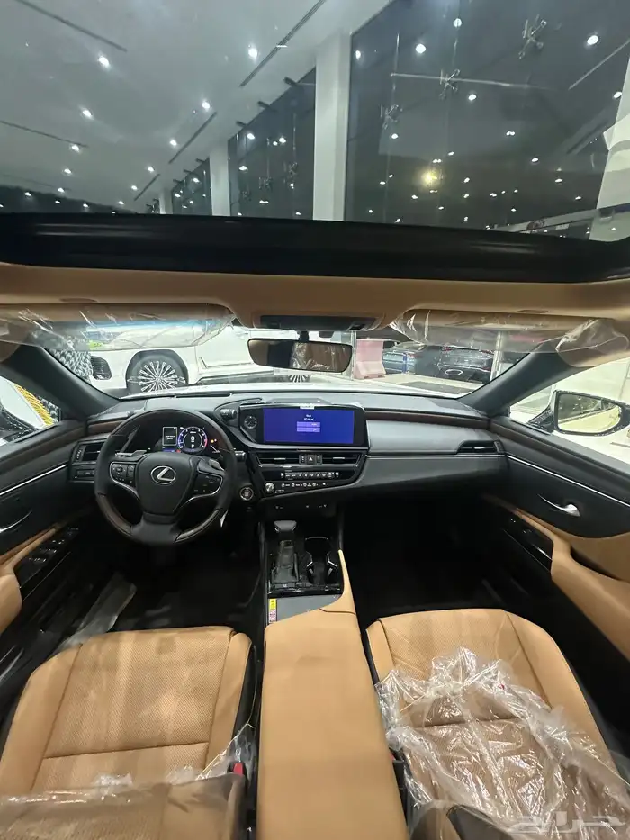 لكزس ES 350 CC موديل 2025 كاش او تقسيط جميع البنوك 11