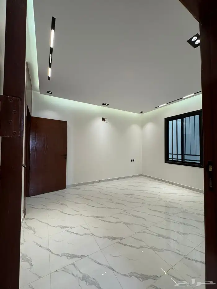 للبيع دور ارضي بتصميم مودرن جوهرة الندوة 4
