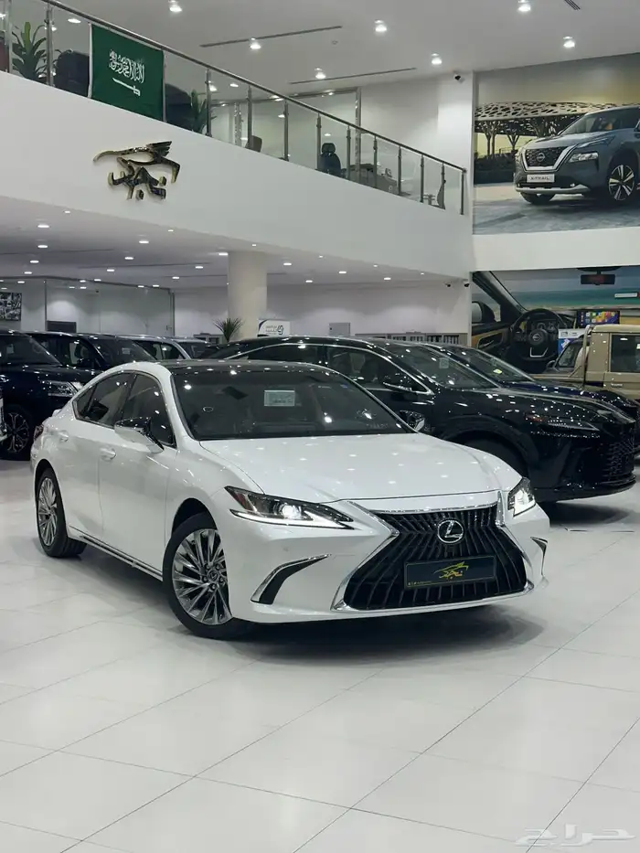 لكزس ES 350 CC موديل 2025 كاش او تقسيط جميع البنوك 0