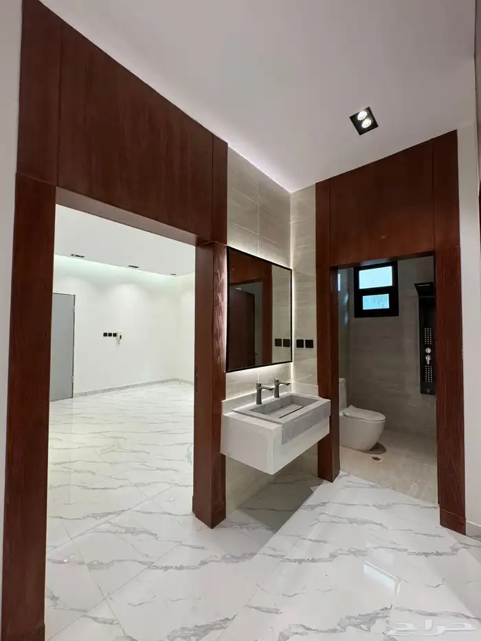 للبيع دور علوي بتصميم مودرن جوهره الندوة 5