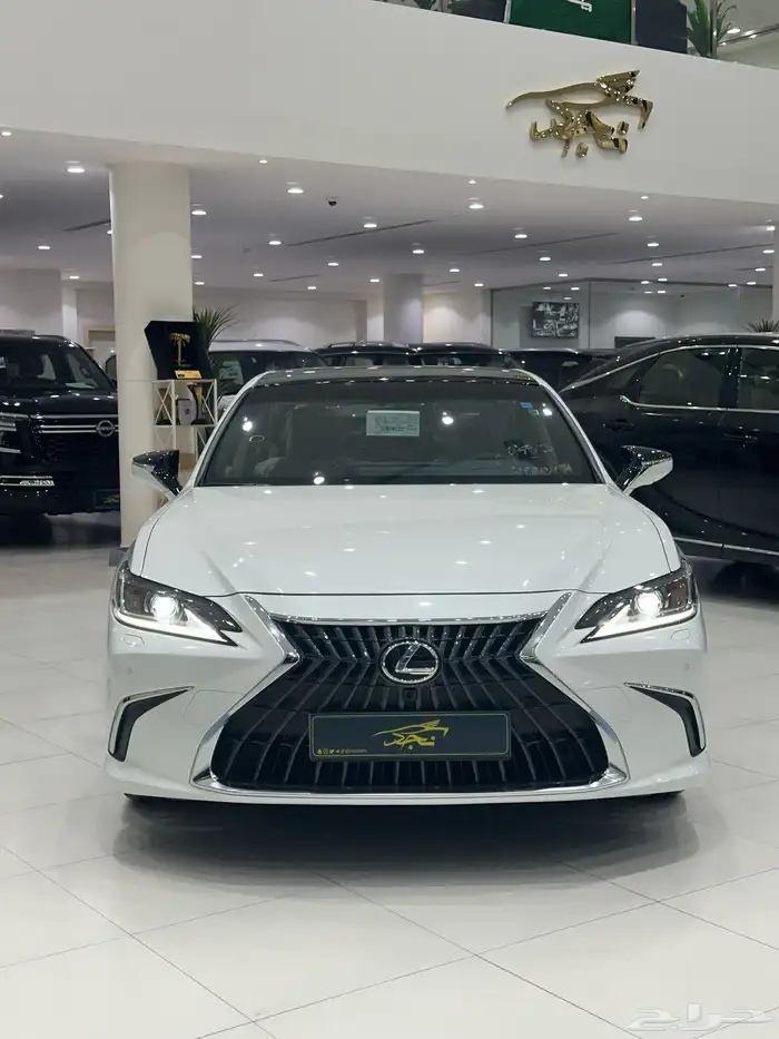 لكزس ES 350 CC موديل 2025 كاش او تقسيط جميع البنوك 2