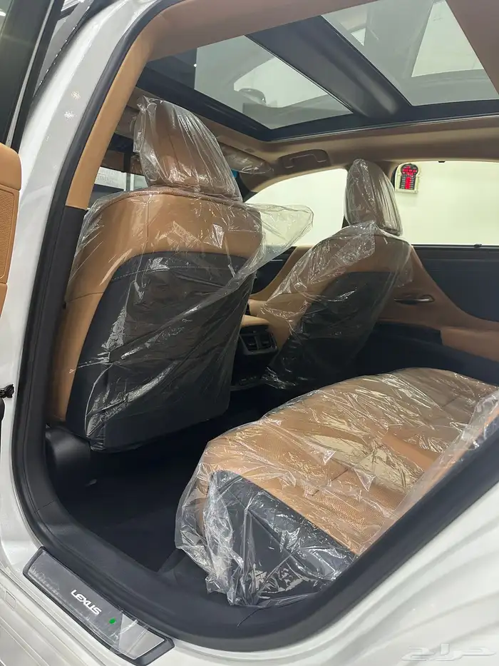 لكزس ES 350 CC موديل 2025 كاش او تقسيط جميع البنوك 10