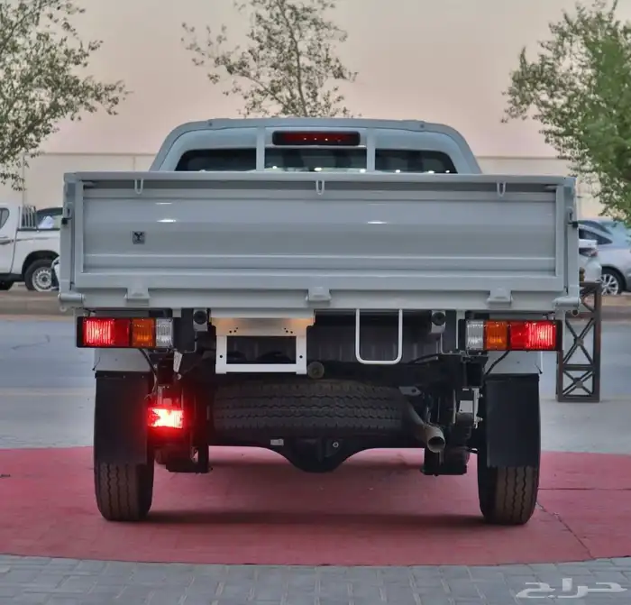 ايسوزو ديماكس غمارة جوانب 2025 2