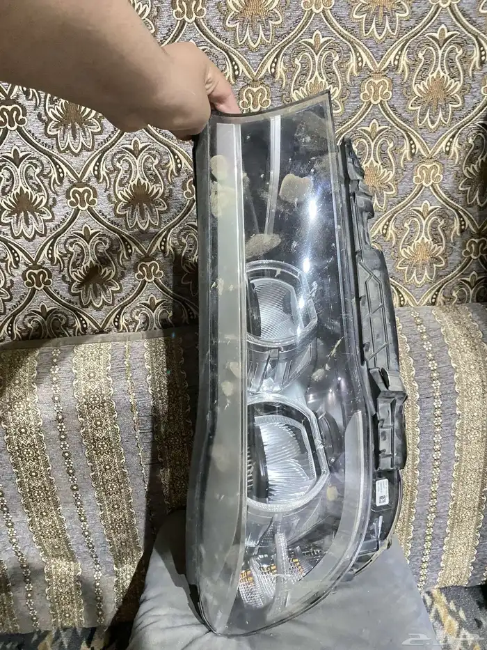 شمعة بي ام دبليو 2017 1
