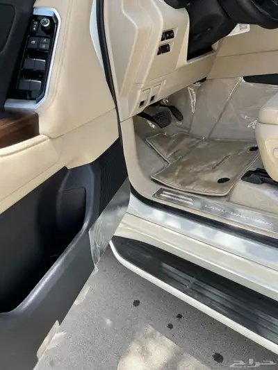 لاندكروزر سعودي فل(5) مالك أول شبه اصفار 26