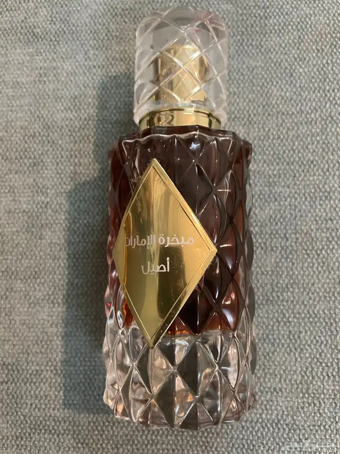 خمسة عطور معروفه استخدام بسيط 5