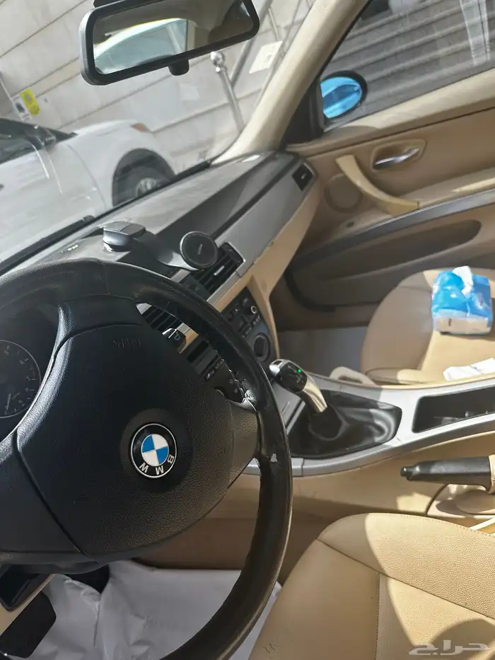 BMW 320 2007 10