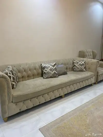 كنب و طاوله و ستاره مستخدم للبيع 2