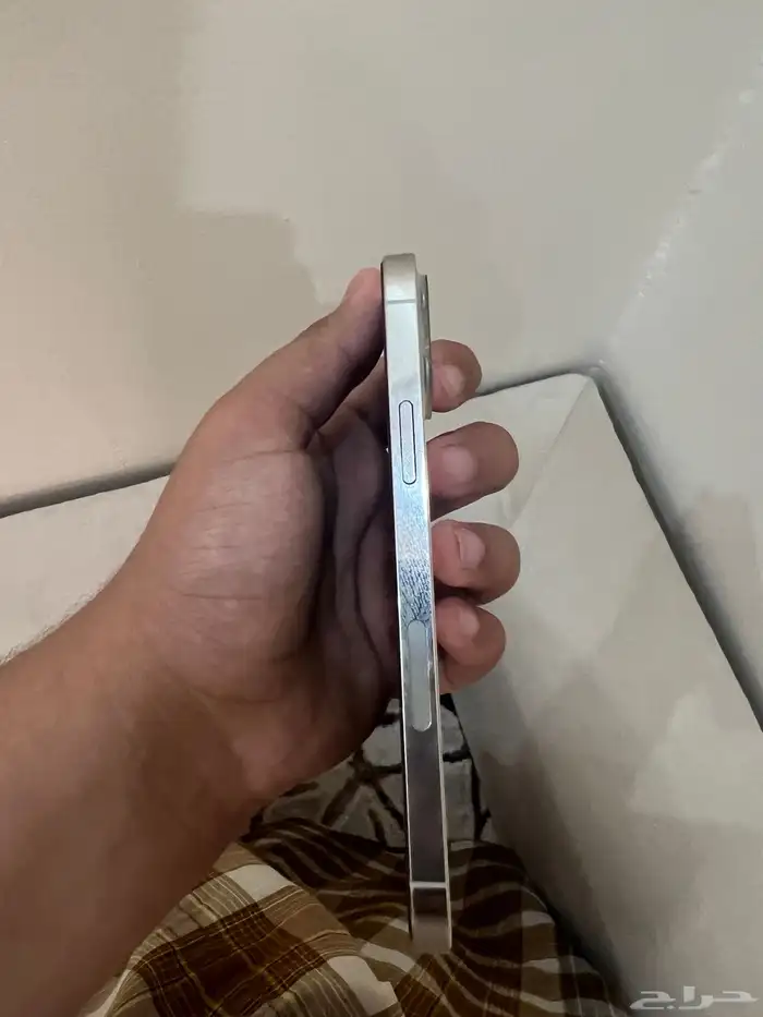 أيفون 12 برو 4