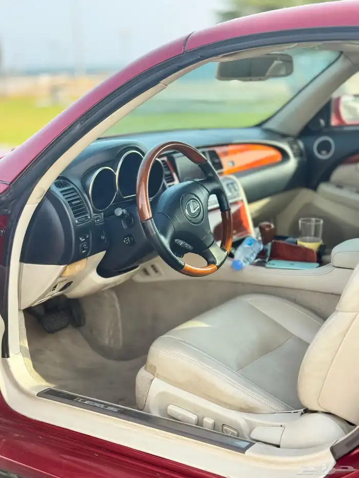 لكزس Sc430 موديل 2006 16