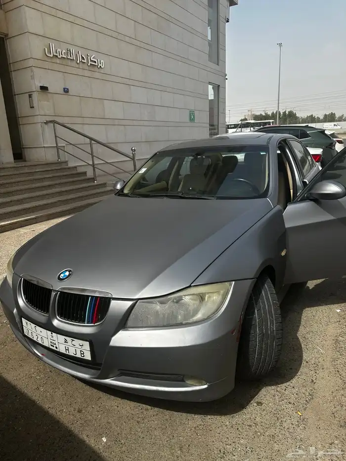 BMW 320 2007 8