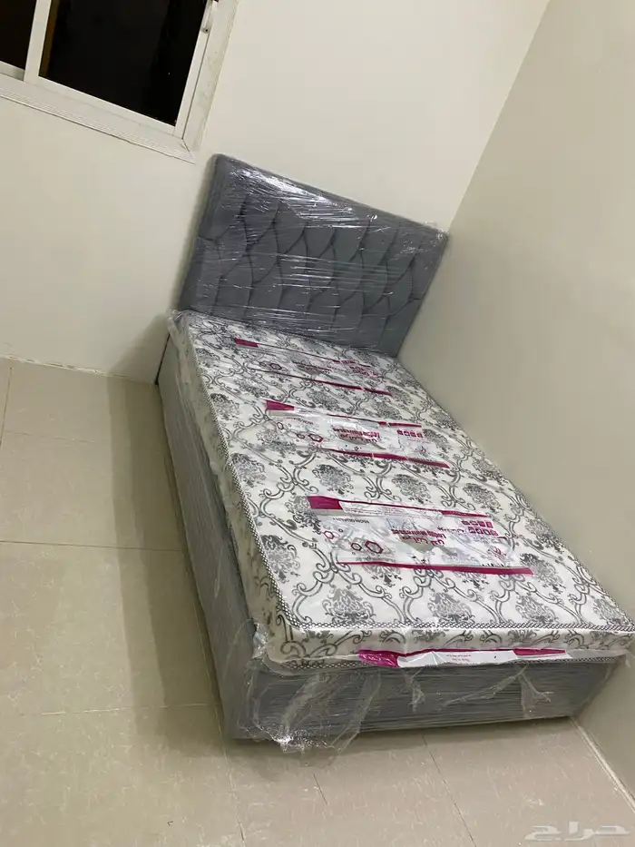 سراير خشب فندقي مخمل مبطن نوعيه ممتازة 5