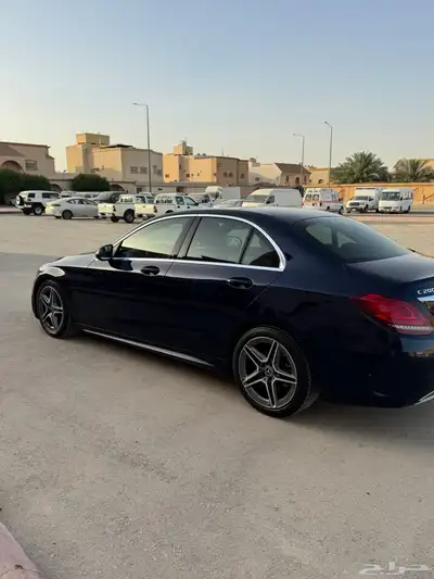 مرسيدس c200 2021 4