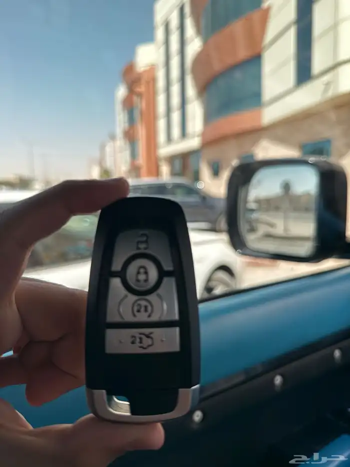 مفتاح f150 2022 و فوق 4