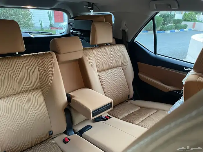 فورتشنر 2023 بحالة الوكالة vx1(تم البيع) 67