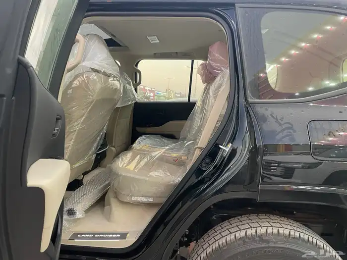تويوتا لاند كروزر 2025 فئهGXR L3 سعودي(بنزين)3.5L 27
