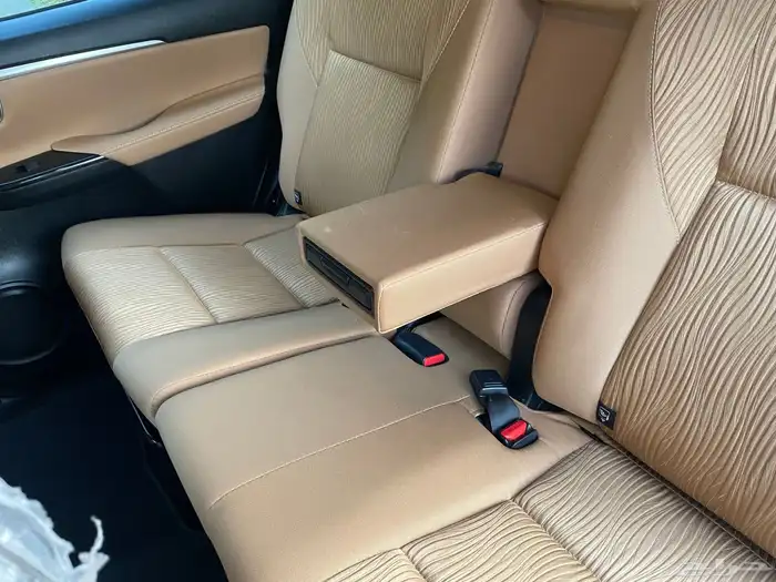 فورتشنر 2023 بحالة الوكالة vx1(تم البيع) 62