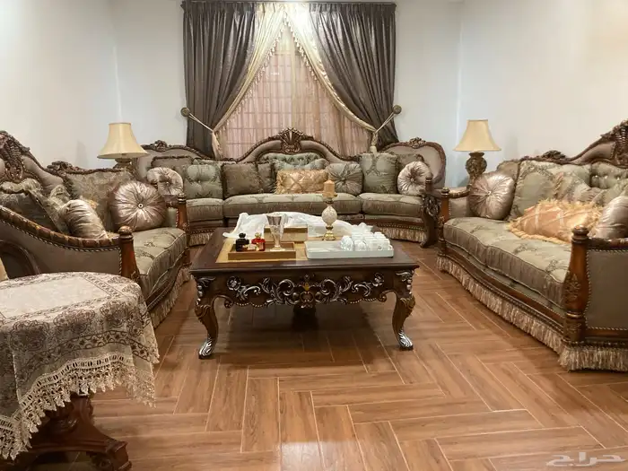 كنب و طاولات للبيع و شقق للايجار 7