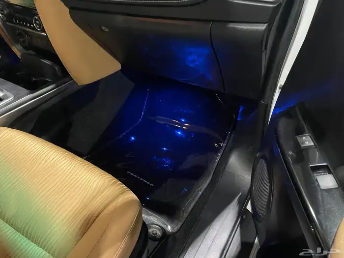 فورتشنر 2023 بحالة الوكالة vx1(تم البيع) 31