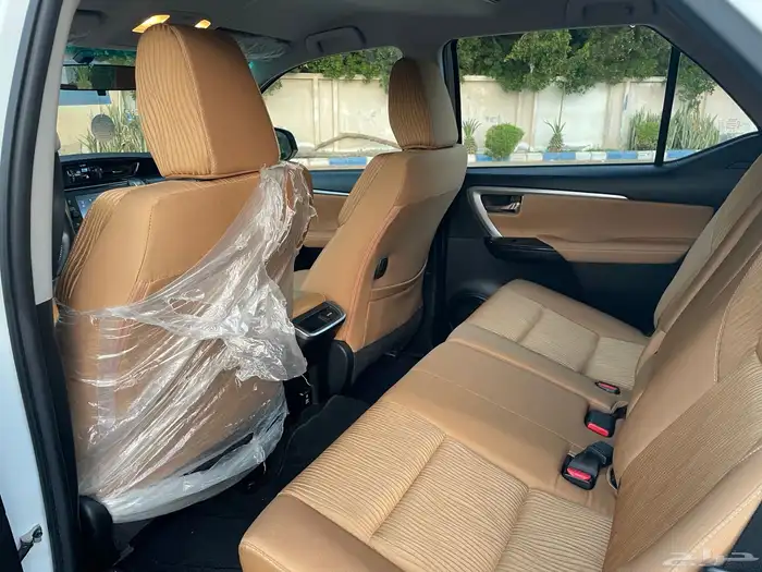 فورتشنر 2023 بحالة الوكالة vx1(تم البيع) 60