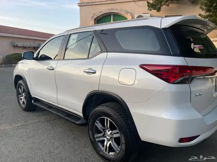 فورتشنر 2023 بحالة الوكالة vx1(تم البيع) 7