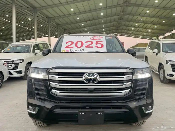 تويوتا لاند كروزر 2025 فئهGXR L3 سعودي(بنزين)3.5L 2