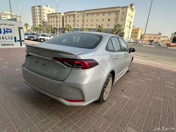 تويوتا كرولا XLI ماكينه 2.0 موديل 2025 2