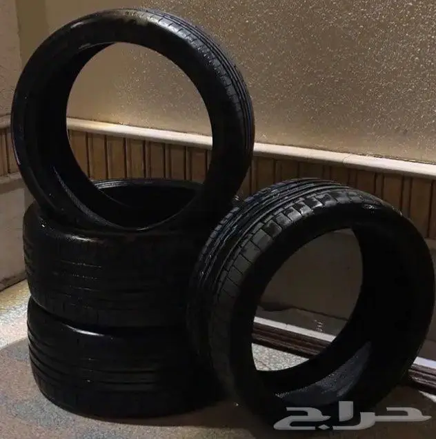 كفرات كونتننتال مقاس 23 نظيفه 0