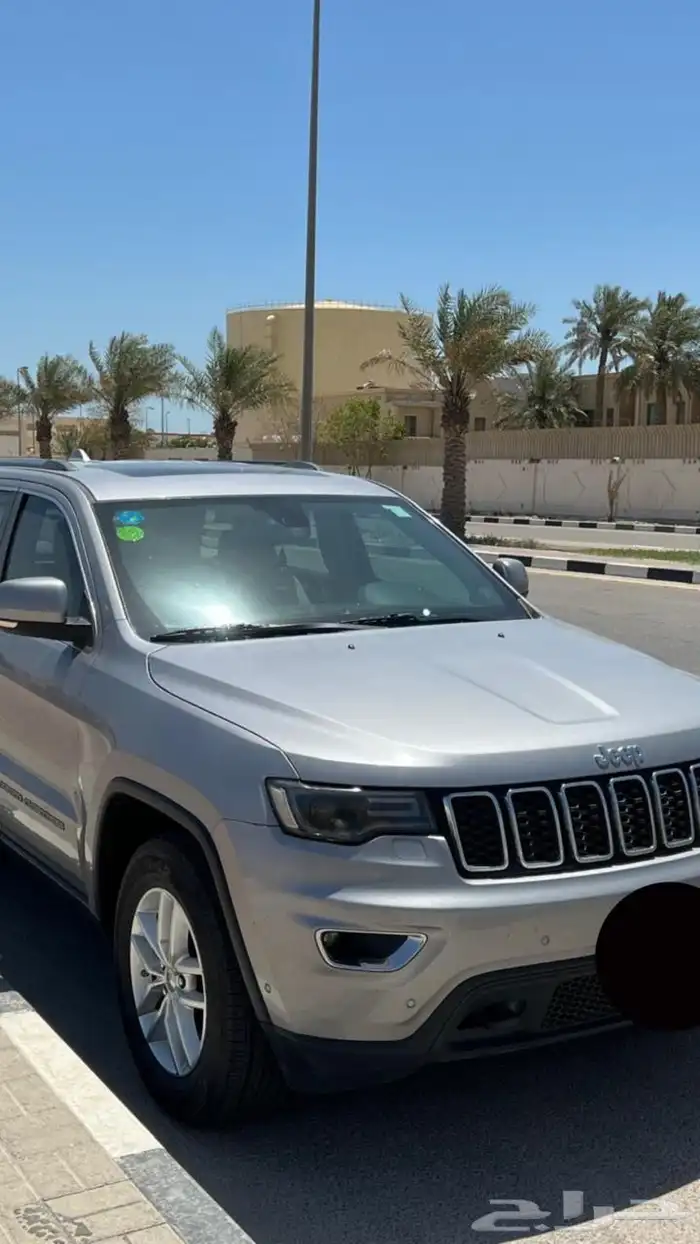 جيب شروكي لاريدو 0