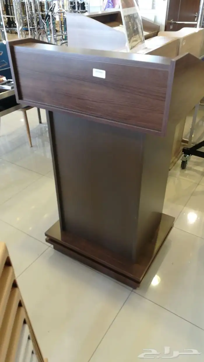 منبر ومنصة محاضرات و القاء 6