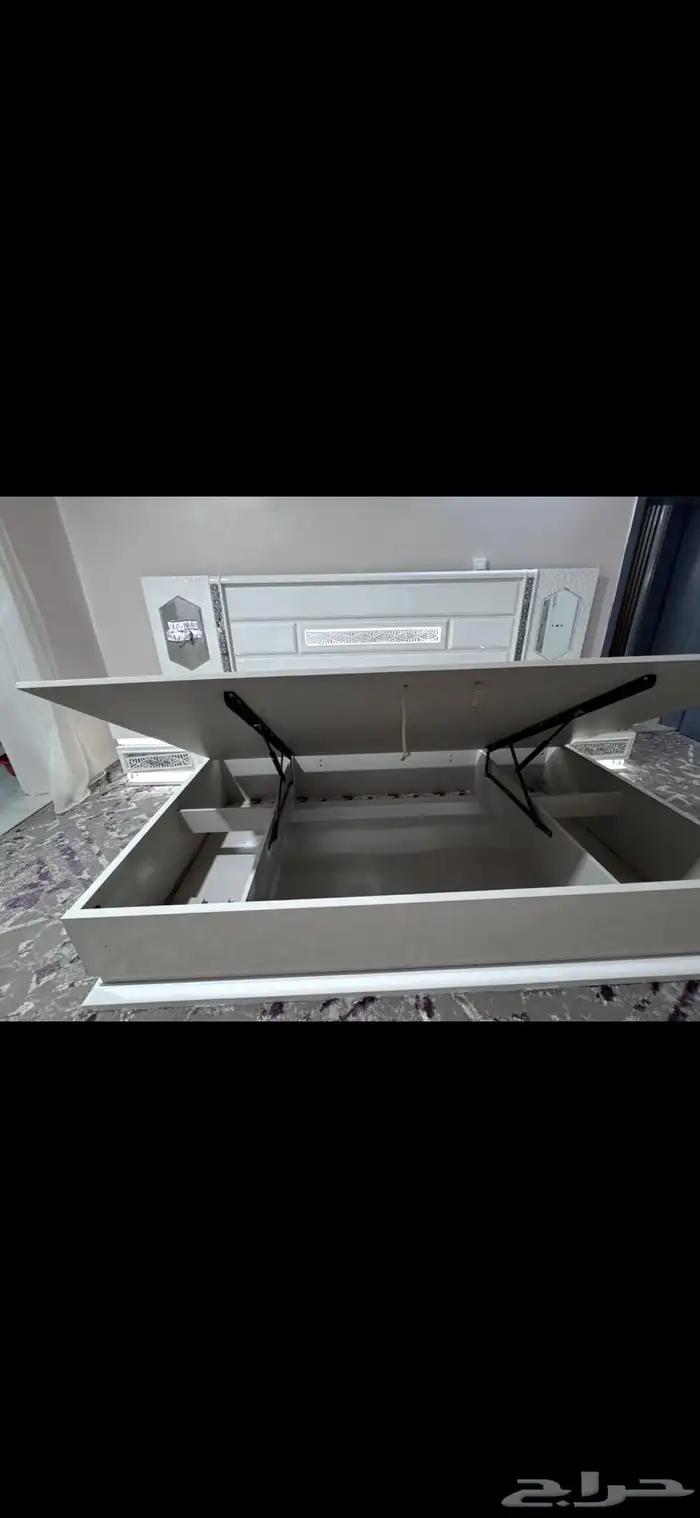 غرفة نوم كامله شبه جديده استخدام شهور 6
