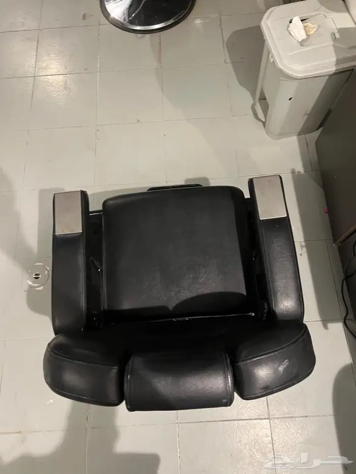 أغراض صالون حلاقه للبيع 6