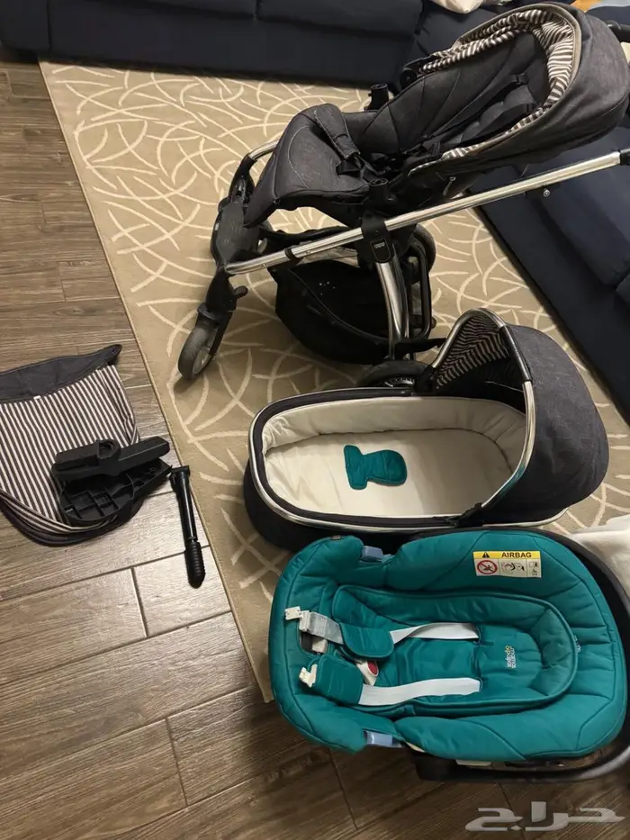 عربيه اطفال بكامل الملحقات 0