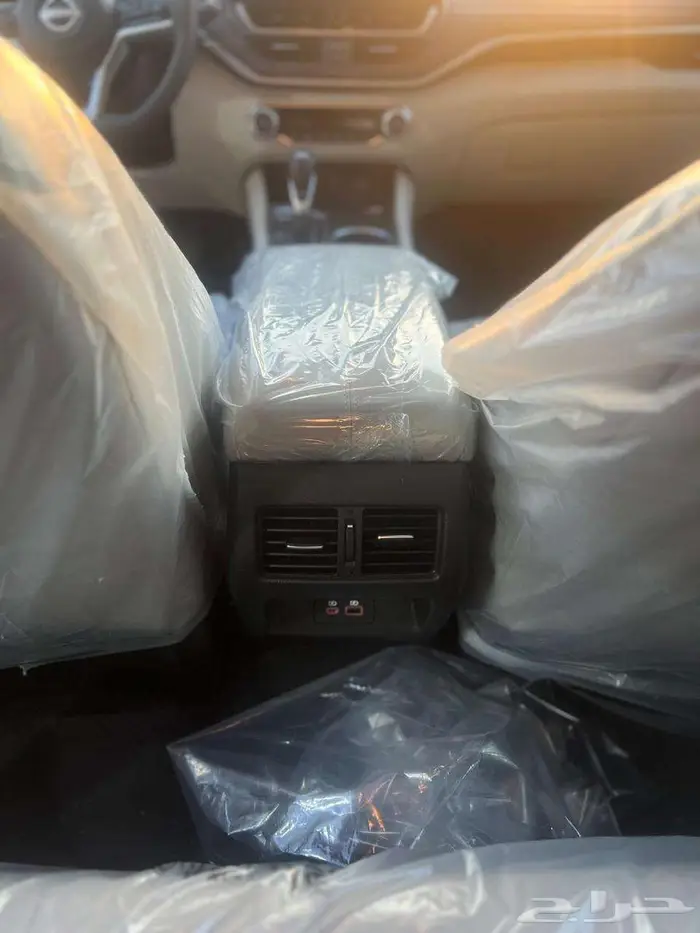 تتوفر فئات نيسان التيما اصفار لمبيعات النقد والبنوك بأقل ربح 9