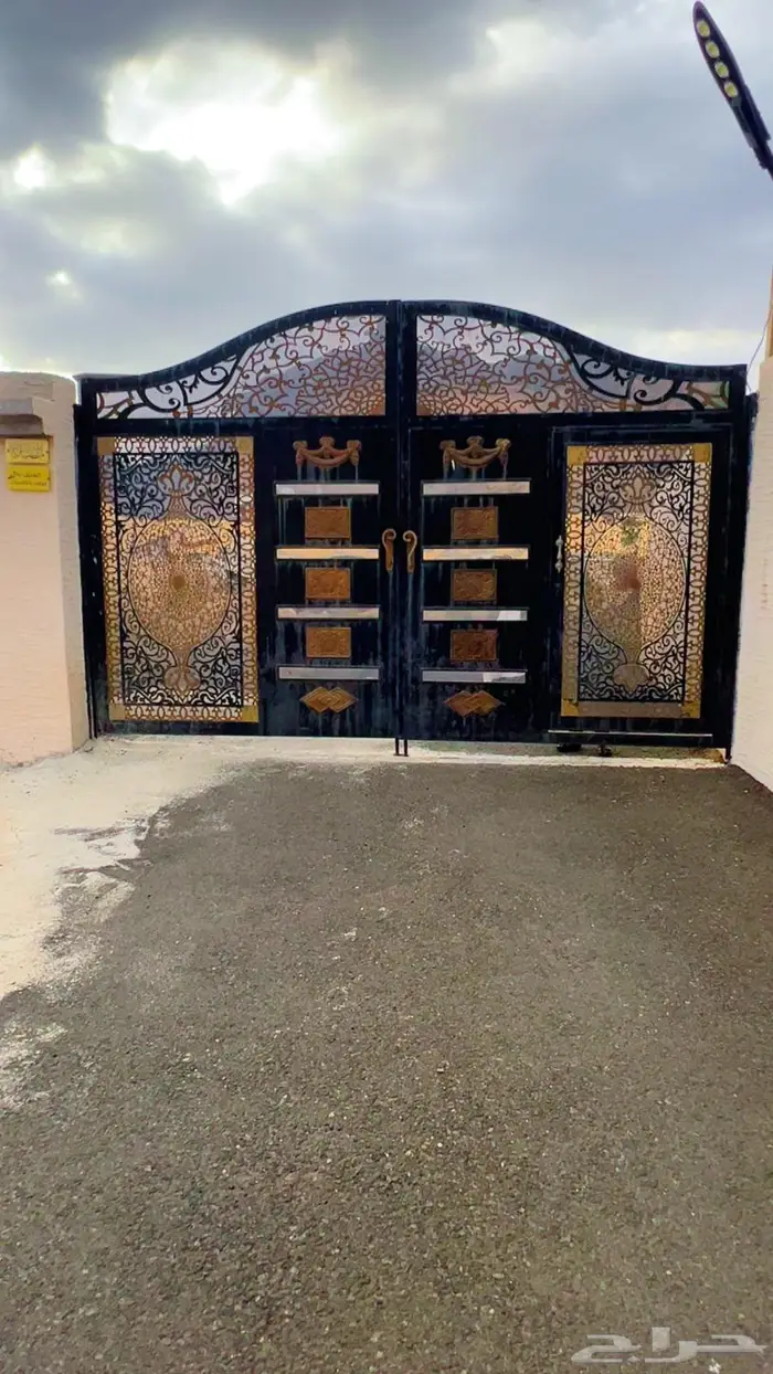 بوابة حديد ليزر 0
