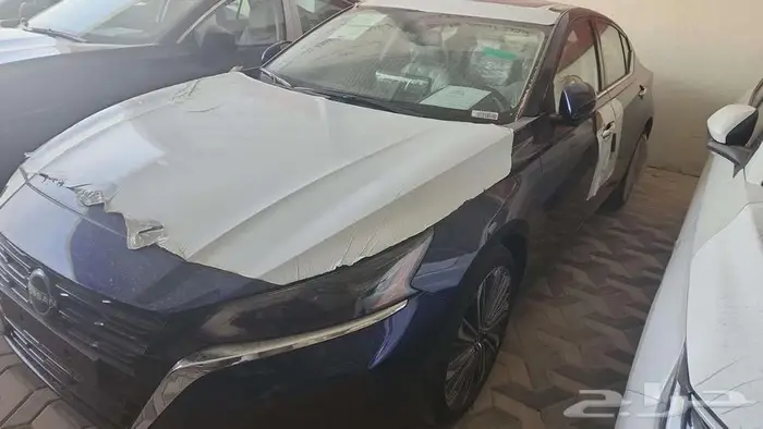 تتوفر فئات نيسان التيما اصفار لمبيعات النقد والبنوك بأقل ربح 21