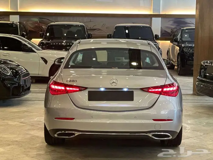 مرسيدس C 200 2023 Premium جديد أصفار 5