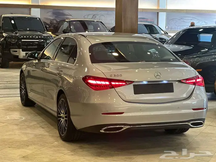 مرسيدس C 200 2023 Premium جديد أصفار 7