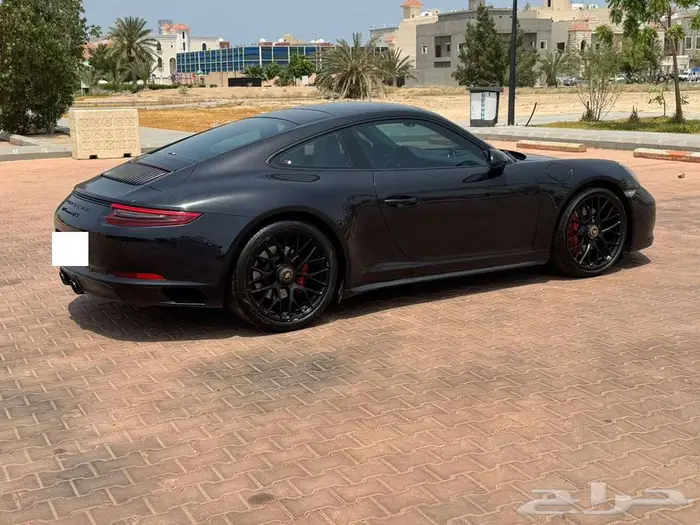 بورش كاريرا 911 - جي تي اس (2018) 0