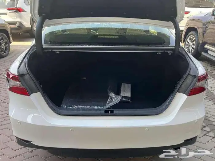 تويوتا كامري موديل 2023 استاندر مطور خليجي 6
