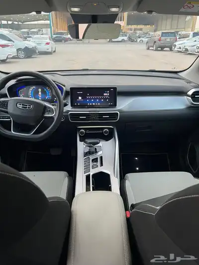 جيلي كولراي 2023 8