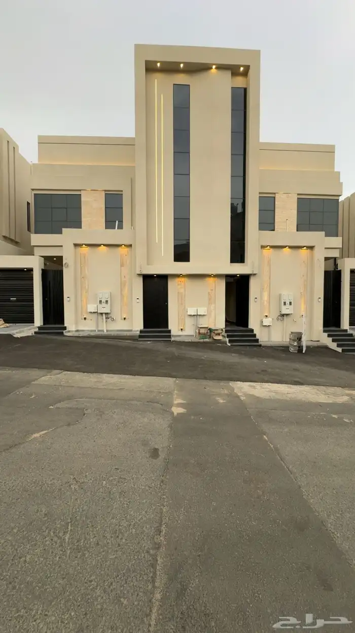 شقق وروفات للبيع بمخطط الشفا - خميس مشيط - طريق المدينه 2